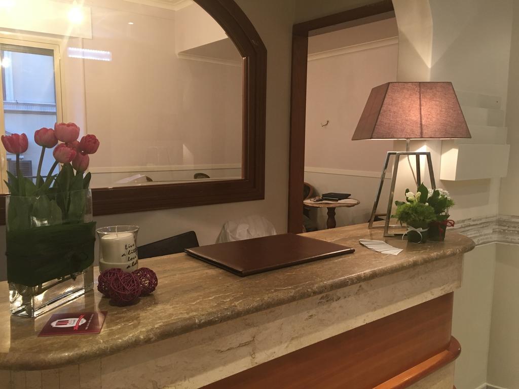 Hotel Trinita Dei Monti Ρώμη Εξωτερικό φωτογραφία