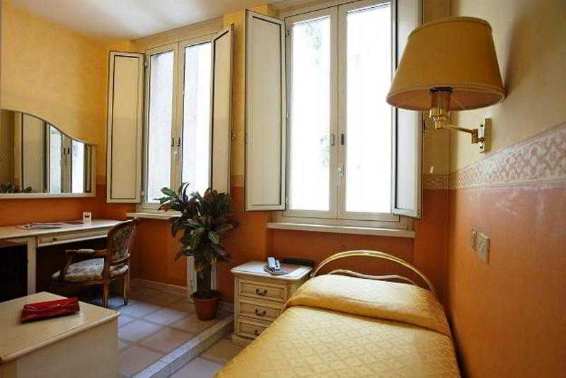 Hotel Trinita Dei Monti Ρώμη Εξωτερικό φωτογραφία
