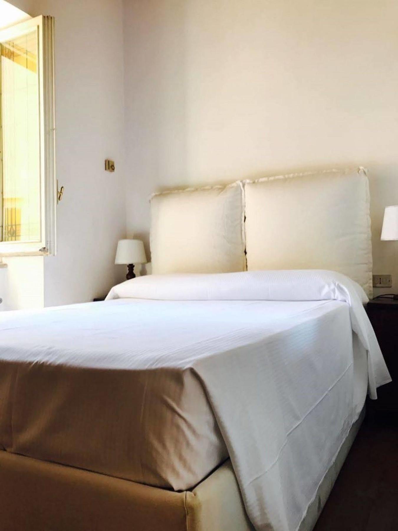 Hotel Trinita Dei Monti Ρώμη Εξωτερικό φωτογραφία